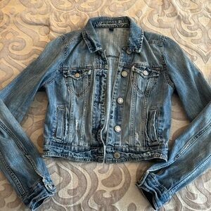 American Eagle Distressed Jean Jacket Size S-P